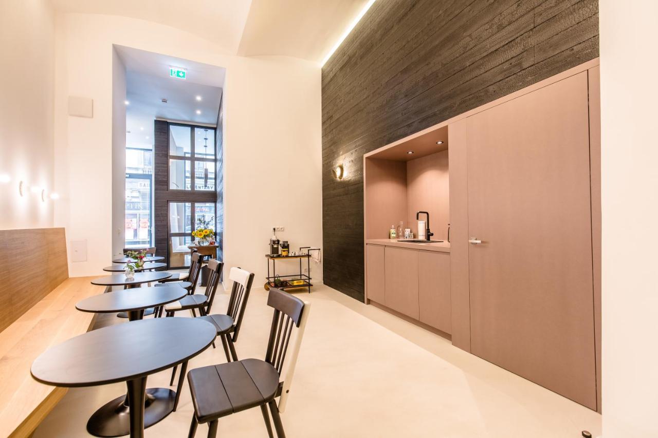 Grosszuegiges Apartment Mit Lounge Naehe Naschmarkt Vienna Luaran gambar