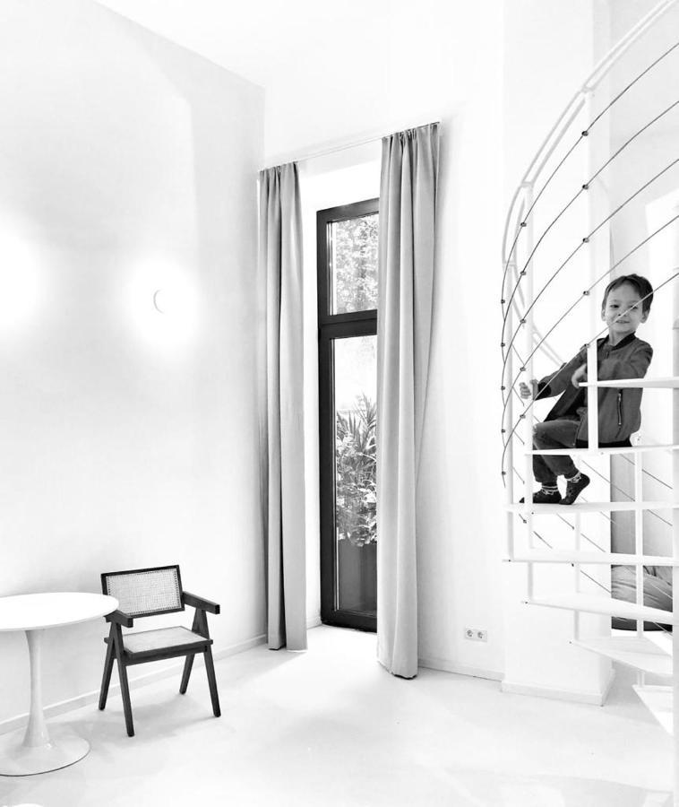 Grosszuegiges Apartment Mit Lounge Naehe Naschmarkt Vienna Luaran gambar