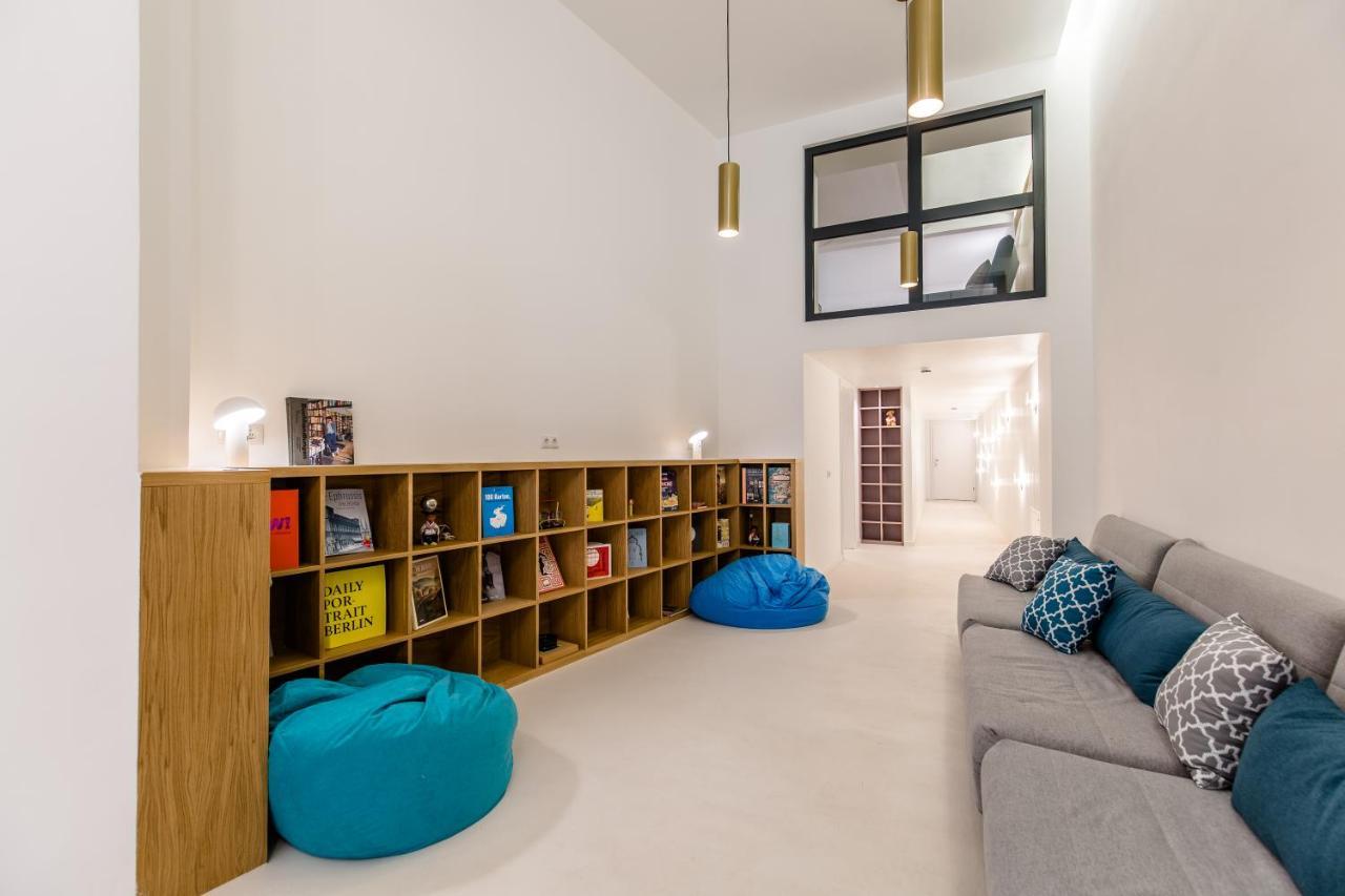 Grosszuegiges Apartment Mit Lounge Naehe Naschmarkt Vienna Luaran gambar