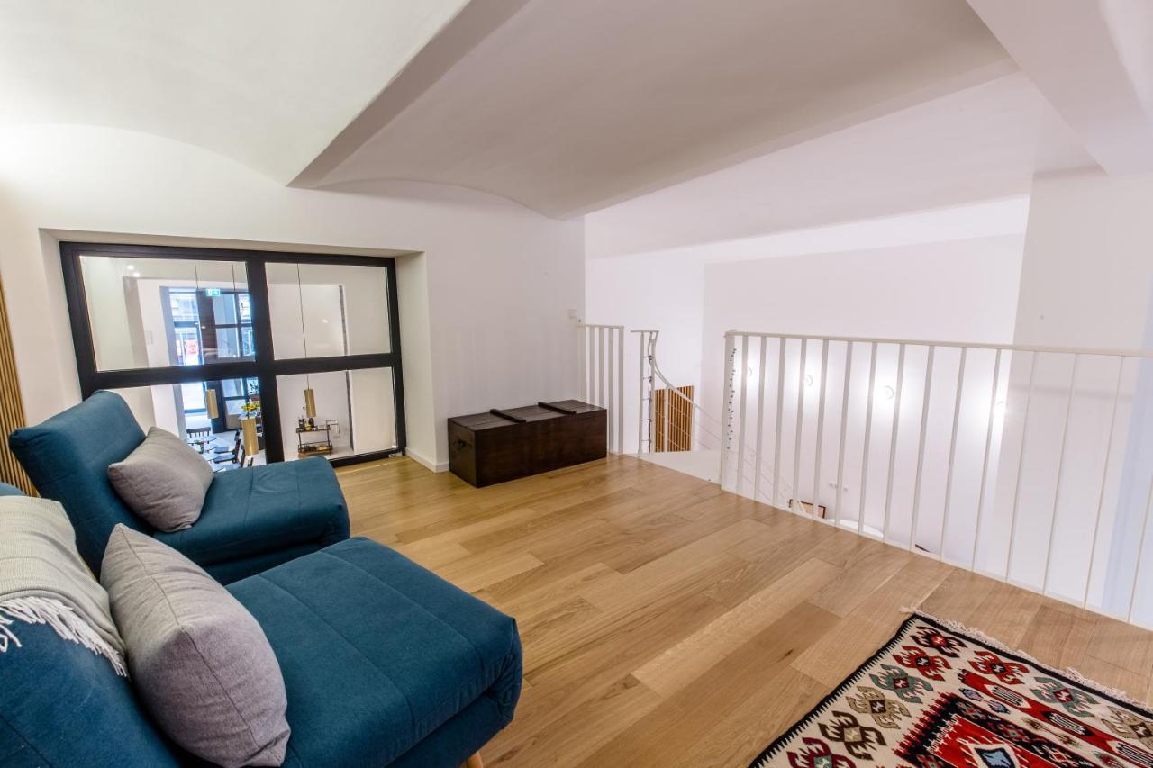 Grosszuegiges Apartment Mit Lounge Naehe Naschmarkt Vienna Luaran gambar