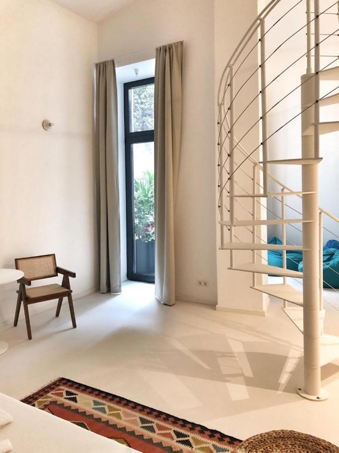 Grosszuegiges Apartment Mit Lounge Naehe Naschmarkt Vienna Luaran gambar